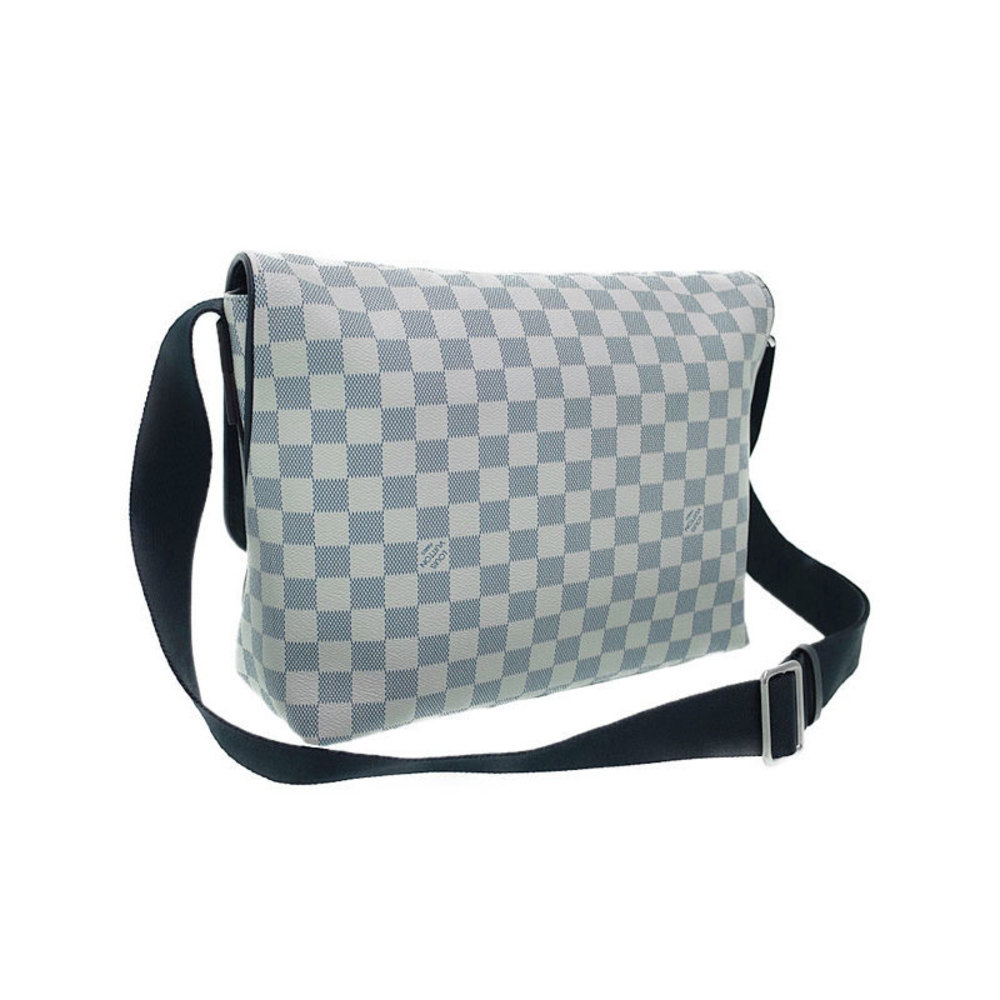 Louis Vuitton Coast Match Shoulder Messenger Bag Point Damier